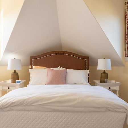 ويسترلي Margin Street Inn المظهر الخارجي الصورة