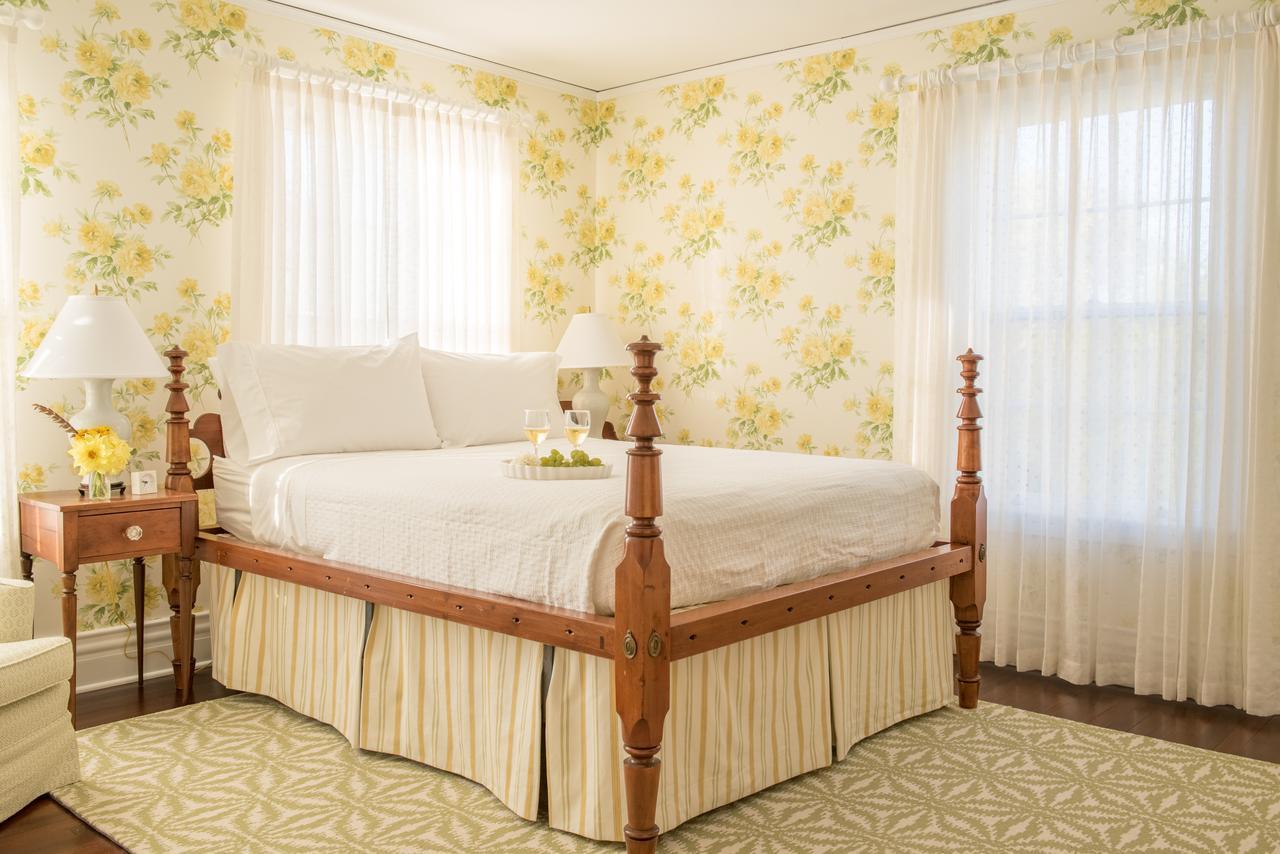ويسترلي Margin Street Inn المظهر الخارجي الصورة